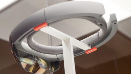 AR應(yīng)用制造商 在HoloLens 2問(wèn)世前贏得市場(chǎng)青睞的穿戴設(shè)備技術(shù)開(kāi)發(fā)浪潮